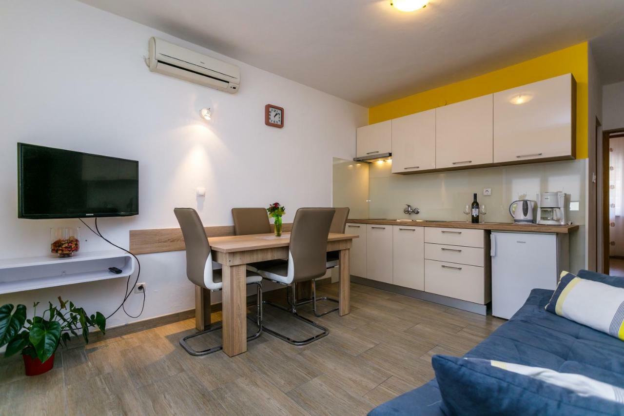 Holiday House Snjezana كرك المظهر الخارجي الصورة