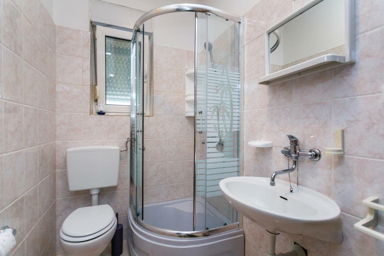 Holiday House Snjezana كرك المظهر الخارجي الصورة
