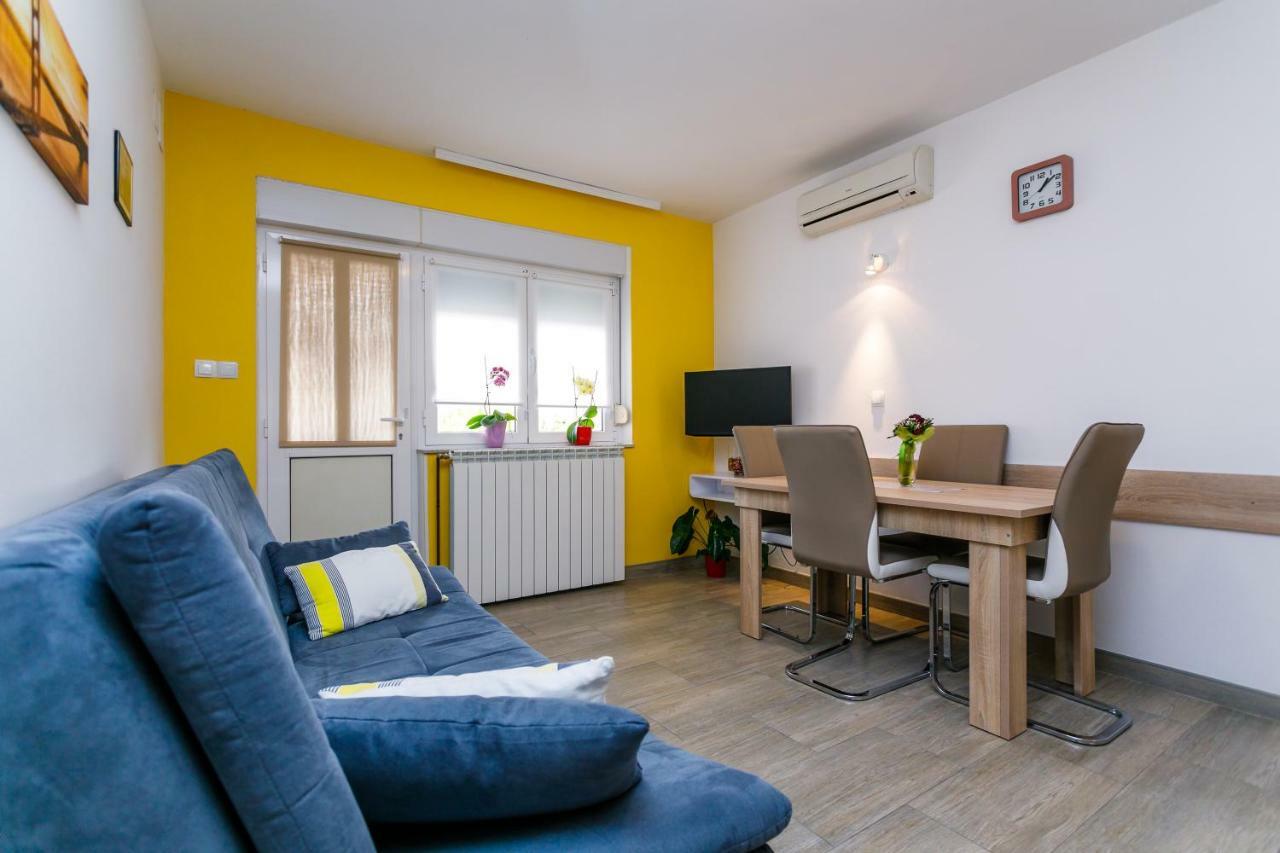 Holiday House Snjezana كرك المظهر الخارجي الصورة