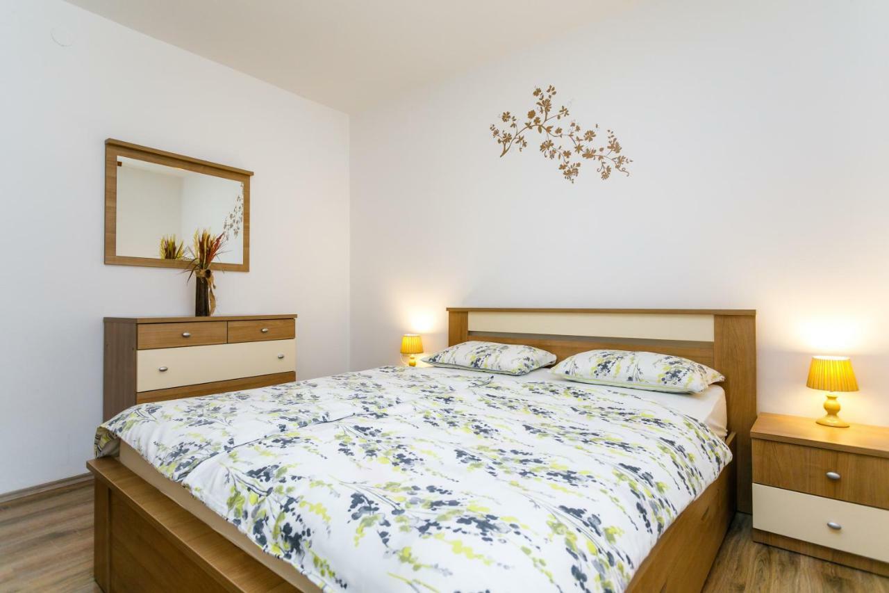 Holiday House Snjezana كرك المظهر الخارجي الصورة