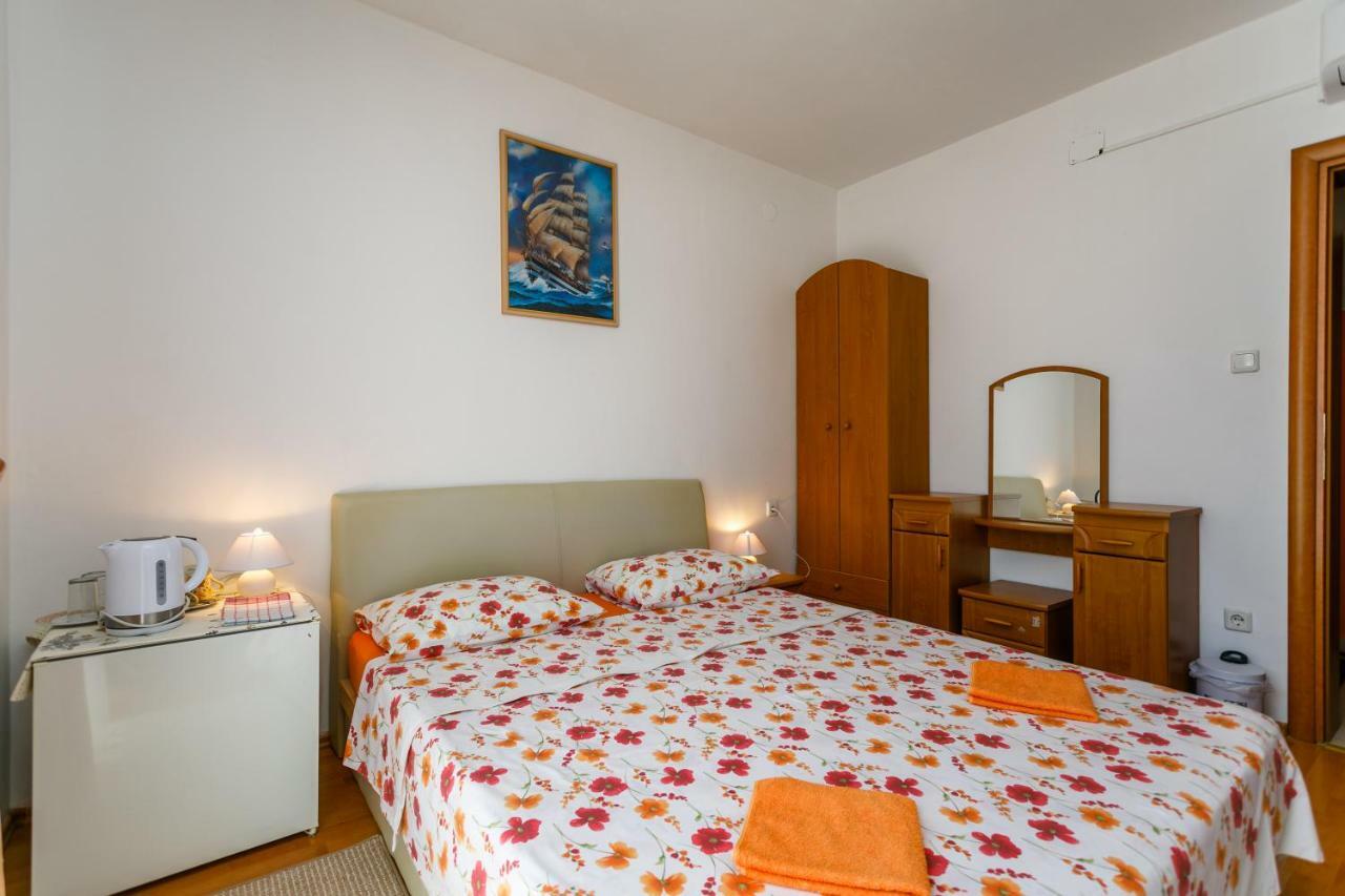 Holiday House Snjezana كرك المظهر الخارجي الصورة